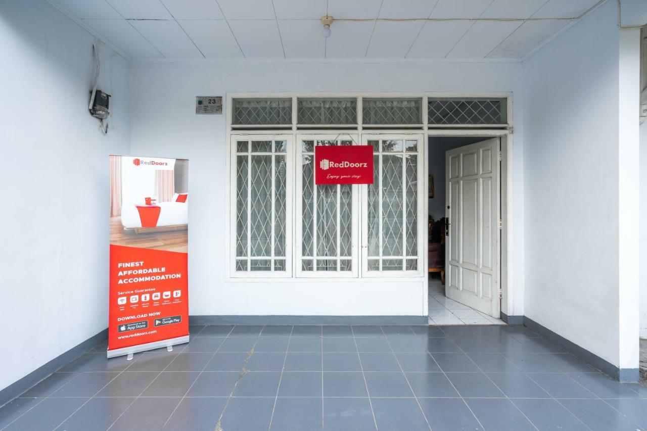 Reddoorz Syariah Near Rsud Cimacan Богор Экстерьер фото